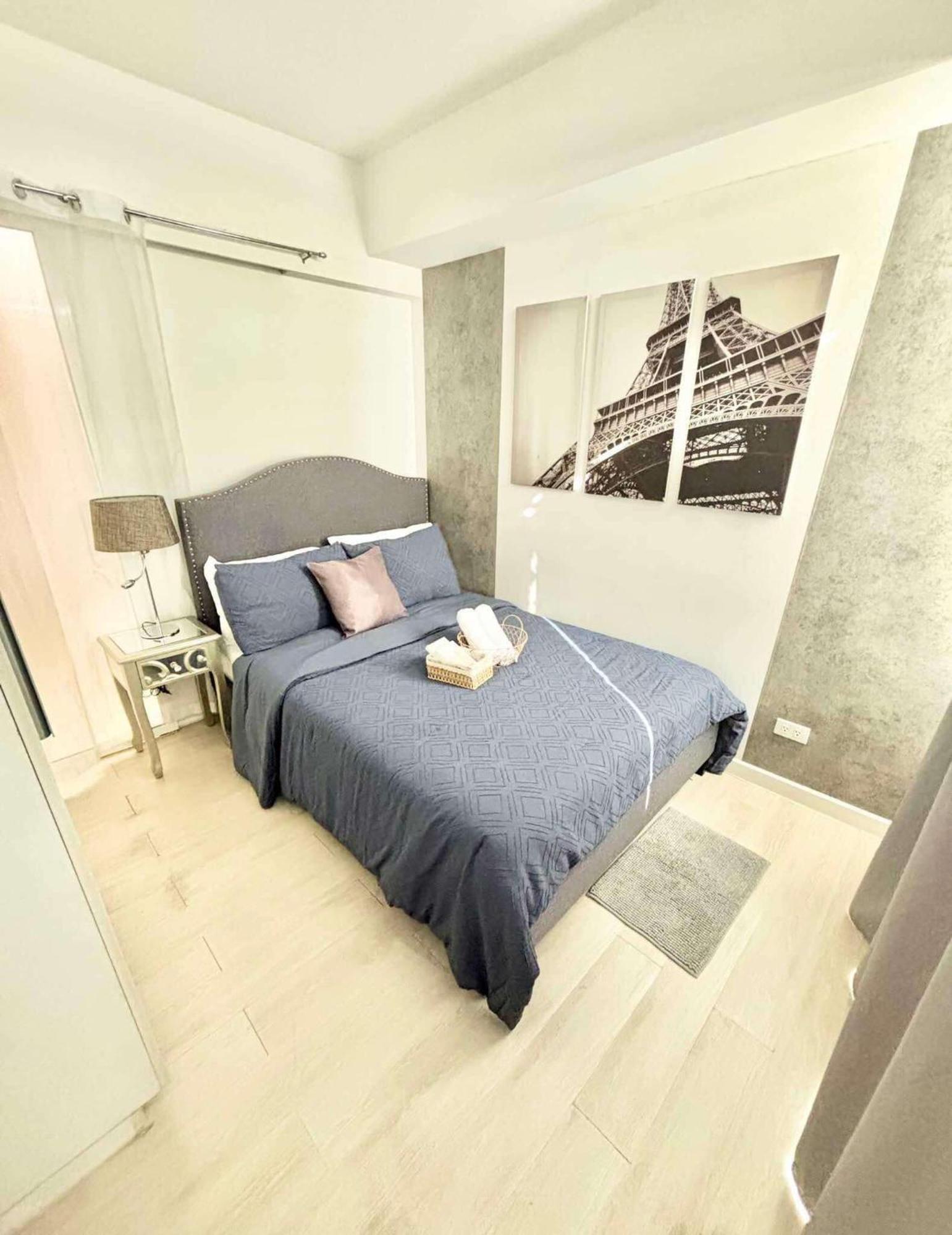 Azure Urban Staycation * Manila